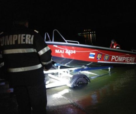 Alertă la Cernavodă. Un tânăr s-a aruncat, de pe pod, în Dunăre