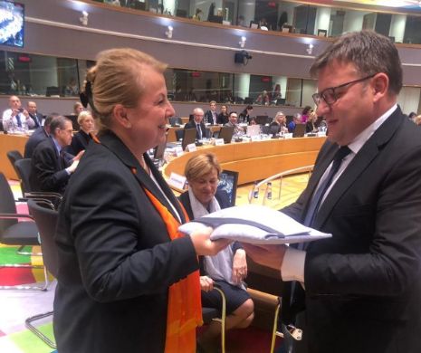 Ministrul Muncii a declarat, la Bruxelles, că VREA EGALITATE ÎNTRE SEXE