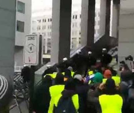 ​
Miting VIOLENT la Bruxelles. Acţiuni în FORŢĂ ale poliţiei. Zeci de magazine au fost DEVASTATE