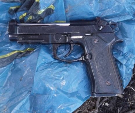 Un  PISTOL a fpst găsit abandonat într-o parcare pe DN6