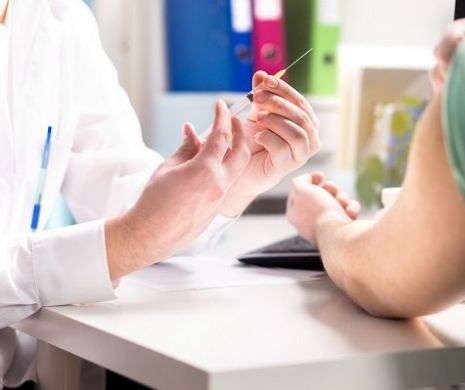 Alertă! Sezonul gripei a început! Medicii: „Vaccinați-vă cât mai repede!”