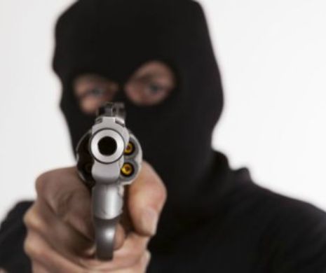 ATAC ARMAT într-o bancă din SUA. Cel puțin CINCI persoane au fost UCISE