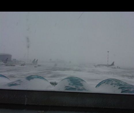 AVERTIZARE meteo. Cod PORTOCALIU de vânt puternic. Zeci de zboruri au fost ANULATE. Primele măsuri ale MAE