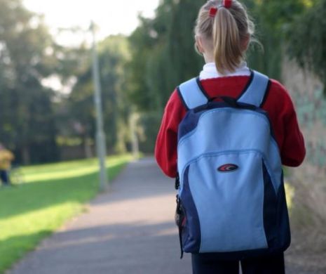 „Epidemie” în Marea Britanie: Un adolescent pe zi se declară transgender. Pentru Theresa May NU este o problemă