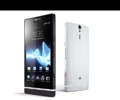 Gigantul chinez Huawei şi-a sancţionat doi angajaţi, din cauză că au folosit, pentru a transmite mesaje de Anul Nou, telefoanele concurenţei