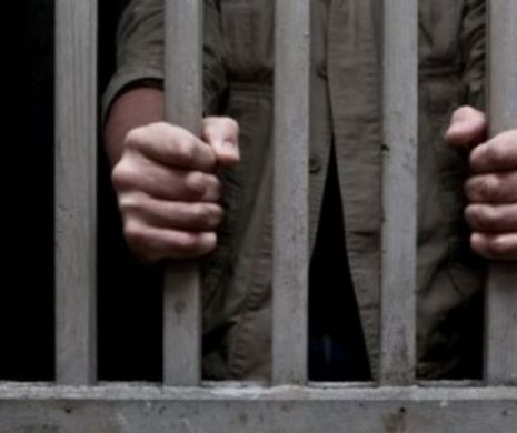 Un bărbat din Constanța a lovit o tânără de 17 ani în zona capului și a înjunghiat-o de mai multe ori. Acesta a fost condamnat.