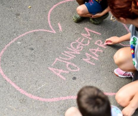 Ajută copiii din centre de plasament sa ajungă MARI!