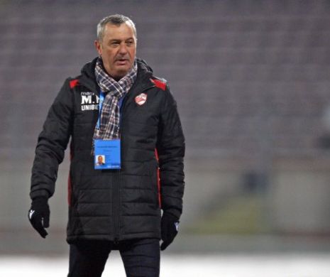 Antrenorul FINANȚEAZĂ propria echipă. Ce PRIMĂ le va plăti Mircea Rednic jucătorilor, după VICTORIA cu Sepsi