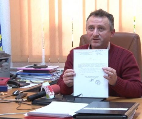 Culmea vigilenței! Un primar a cerut actele unui mort