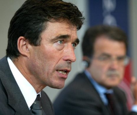 Fost Secretar General al NATO: Republica Belarus riscă să fie anexată de către Rusia