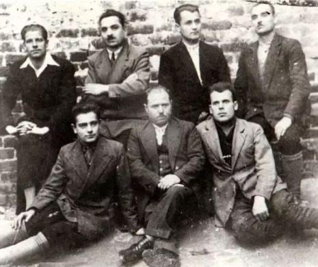 Liderul grevei de la Griviţa, colecţionar de artă cu cinci clase primare