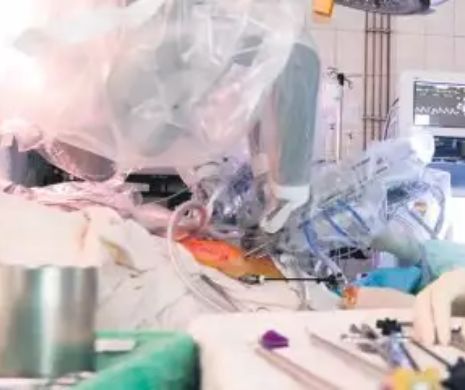 Nefrectomia parțială asistată robotic, premieră la Spitalul Militar