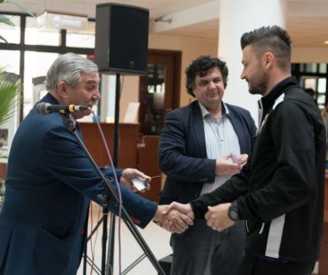 Și fotbaliștii citesc. Cei de la Poli au legitimații la bibliotecă