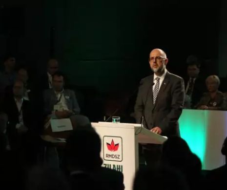 Stafia iredentismului la Congresul UDMR