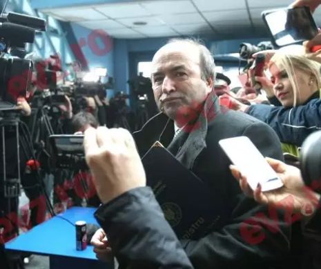 Tudorel Toader este ATACAT din toate părțile. ANCHETĂ împotriva ministrului Justiției