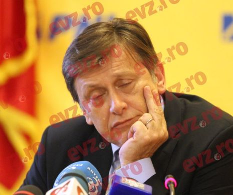 Va fi sau nu va fi pe lista cu candidații la europarlamentare? Crin Antonescu mai așteaptă două săptămâni