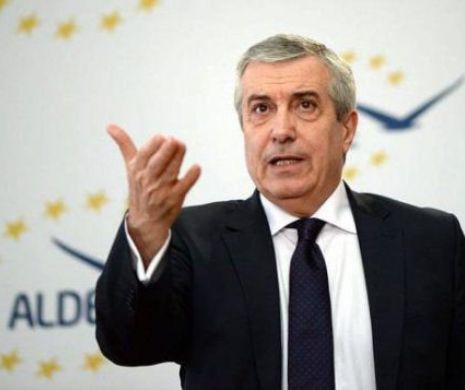 VIOLENŢĂ ŞI INJURII la Oradea. Preşedintele ALDE, Călin Popescu Tăriceanu a fost HUIDUIT de un grup de cetăţeni. „Să-ţi fie ruşine, şpăgarule!”