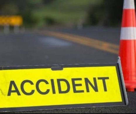 Accident în Bistrița-Năsăud. Au căzut cu mașina de pe pod