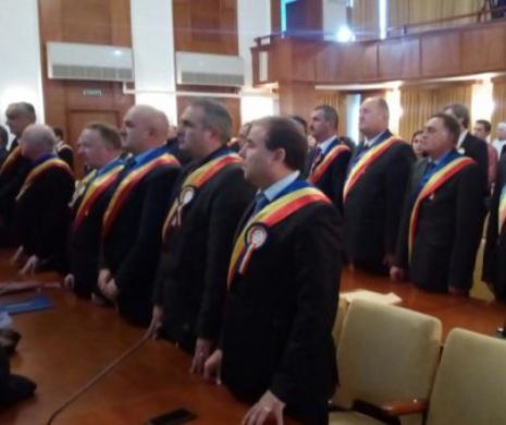 Breaking News! Tăieri consistente de salarii pentru funcționarii din primării. Când intră în aplicare decizia și ce vor face primarii