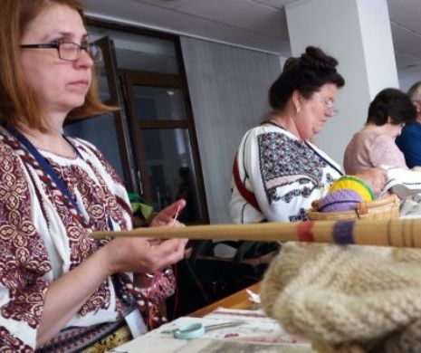 Civilizaţia broderiei, din zece ţări, reunită la Bucureşti