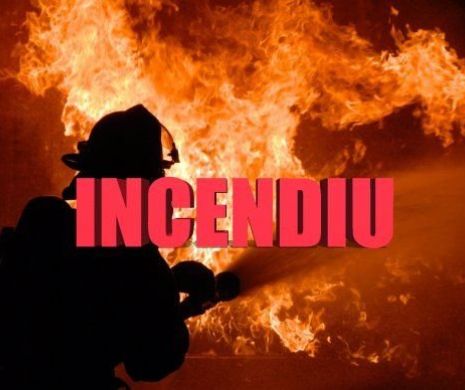 Incendiu devastator la un restaurant din Târgu Mureș. Pompierii au intervenit timp de 5 ore pentru stingerea focului