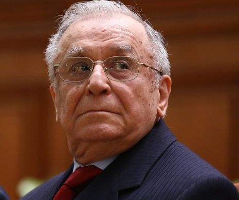 Ion Iliescu a împlinit ieri 89 de ani. PSD l-a celebrat prin intermediul Facebook