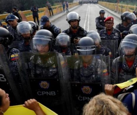 Rusia își trimite avioanele militare în Venezuela