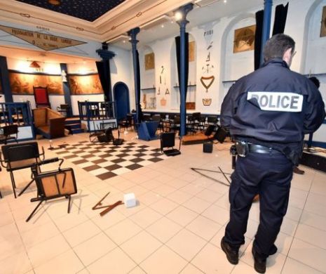 Templul masonic din Tarbes a fost vandalizat de un grup aparţinând  Vestelor Galbene