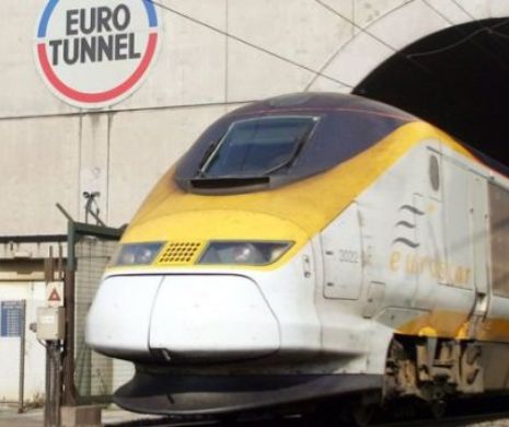 Trafic blocat în Eurotunel. O persoană s-a urcat pe acoperiș în semn de protest