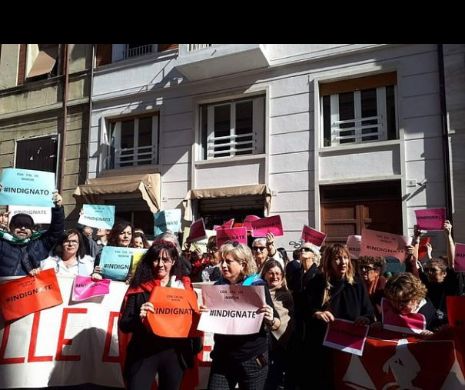 Violatori achitaţi pentru că victima semăna cu un bărbat