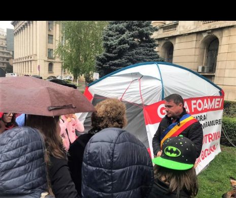 Gest extrem al unui primar din județul ministrului Sănătății. Lucian Morar, susținut de Asociația Orașelor, în greva foamei pentru o stație de ambulanță