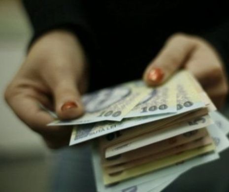 Salariul mediu net a crescut cu 17.9% în luna februarie
