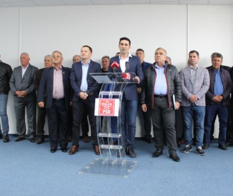 Șeful Comisiei de control a SRI vrea să dea ultima lovitură cu mâna lui, apoi pleacă