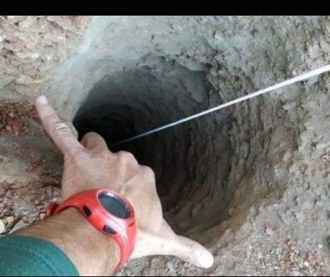 Copil mort după ce a căzut în fosa septică. Filmul unui eveniment crunt
