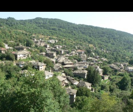 Un nou scandal zguduie Bulgaria vecină. Vile de lux pe bani europeni