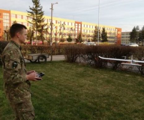 Un student militar a creat avionul fără pilot. În ce fel de misiuni îl va putea folosi Armata Română