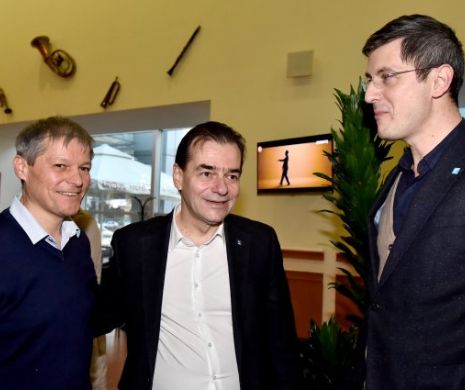 Colaborare cu scântei între PNL și USR+PLUS