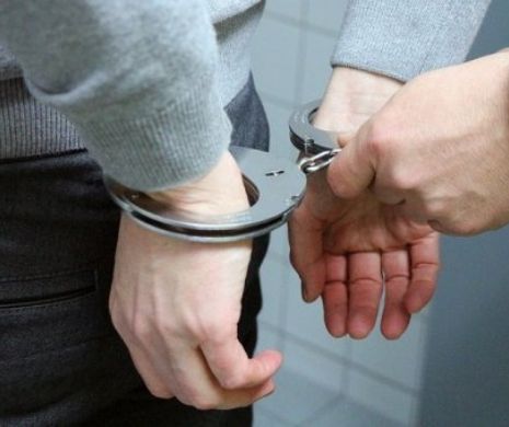 Un criminal și un hoț căutați de autoritățile din Franța, prinși la Deta