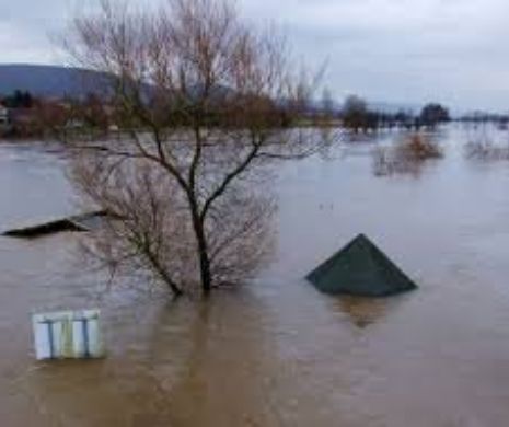 Vremea. Surprize mari anunțate de meteorologi! Când vom scăpa de ploi