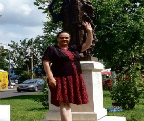 Am găsit-o pe muza sculptoriței Gabriela-Manole Adoc. Diana Nicolae Budu, modelul după care a fost realizată statuia „Tinerețe”, simbolul cartierul Berceni