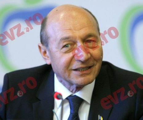 Băsescu sare în ajutorul PSD. Scenariu-bombă! Cine trebuie să fie candidatul care l-ar putea înfrânge pe Iohannis