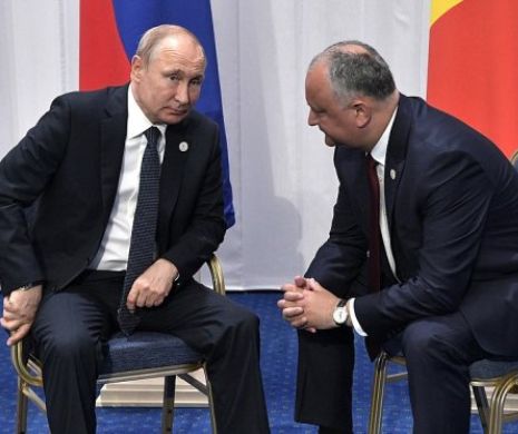 Criză la Chișinău: Dodon s-a ascuns la Ambasada Rusă
