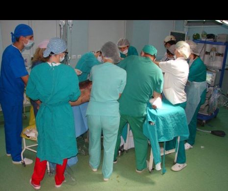 Dureros! Un medic a povestit cum s-a schimbat atitudinea pacienților de când s-au mărit salariile în sistemul medical. „Avem dreptul să fim slugăriți”