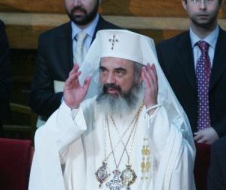 Mesajul Patriarhului Daniel de Rusalii: Vă dorim ani mulţi, binecuvântaţi şi mult ajutor de la Dumnezeu