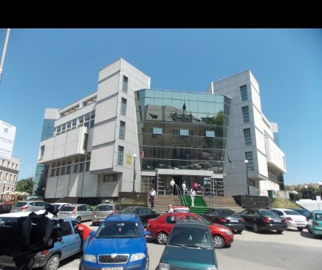 Procuror constănțean, condamnat, cu suspendare, pentru trafic de influență. Denunțătorul, osândit la șase ani și șase luni închisoare