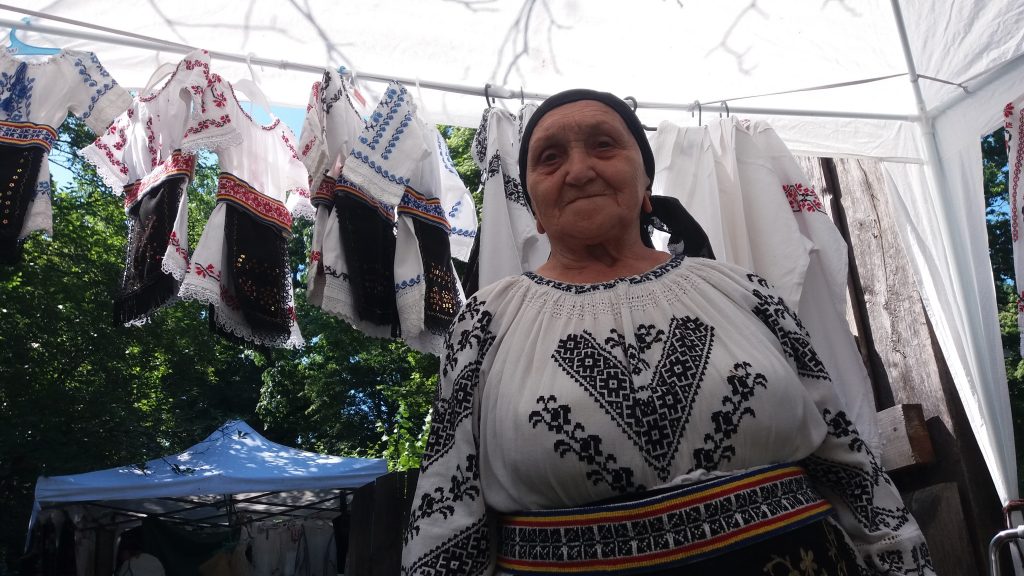 Veturia Suciu. Țăranca scriitoare la 88 de ani. Povestea de la Cojocna