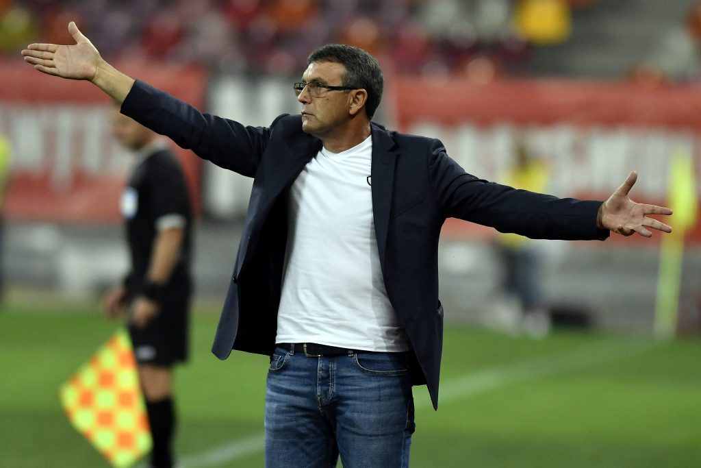 „Să ocolească toată viața lui Dinamo. Acolo se vrea ca strada să conducă clubul!”