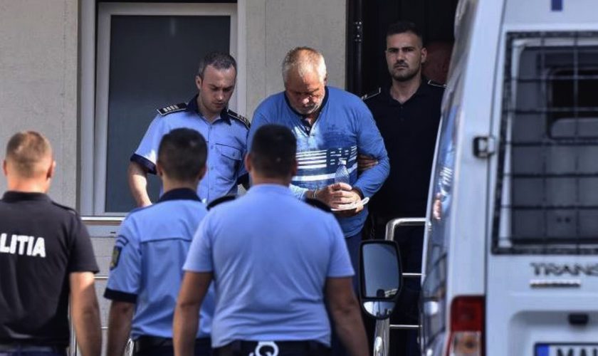 Misterul cărții de vizită găsită de victimă în casa lui Dincă