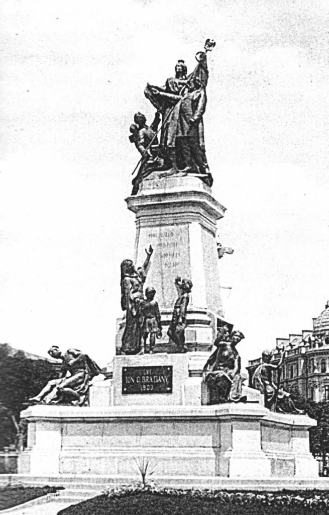 Monumentului lui I.C. BRĂTIANU se întoarce acasă