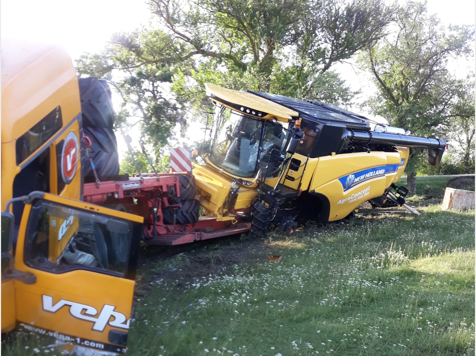 Șofer imprudent mort la volan. Alte două persoane rănite